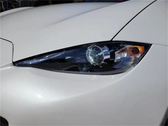 Mazda MX-5 Soft Top G132 100 Years
