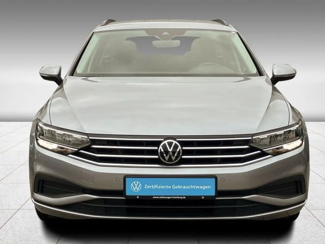 Volkswagen Passat 1.5 TSI DSG Variant