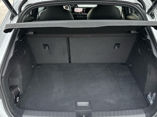 Audi A3 30 TFSI S-Line S-Tronic Sportback