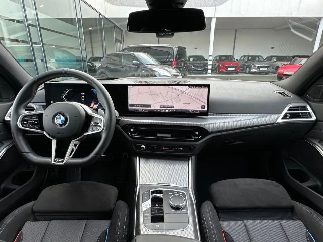 BMW 320 320d M-Sport Touring