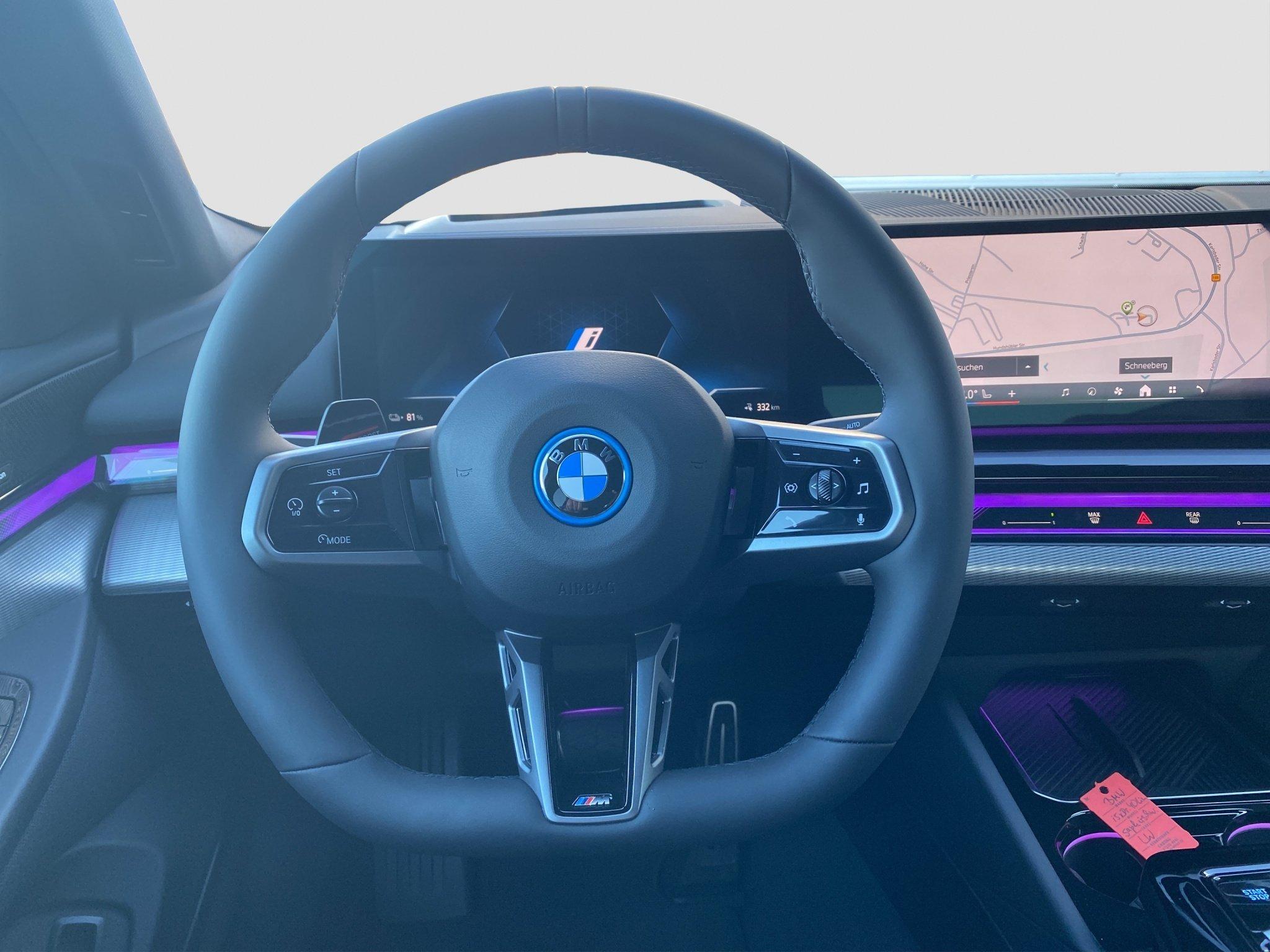 BMW i5 Sedan