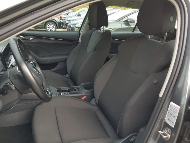 Skoda Octavia 1.0 TSI Combi