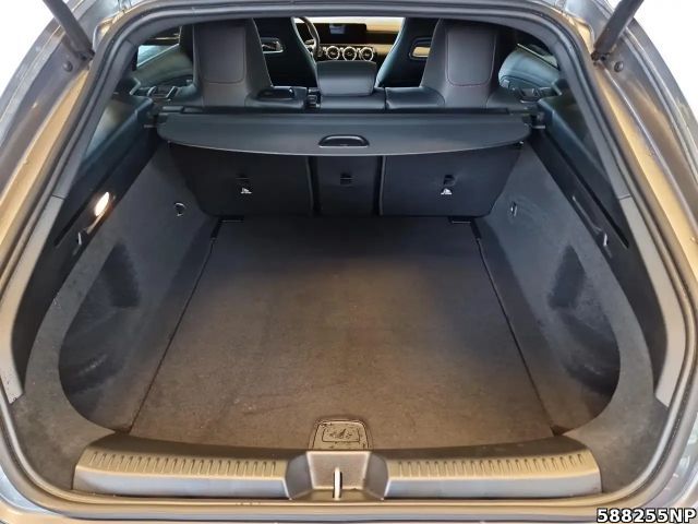 Mercedes-Benz CLA 200 AMG Line