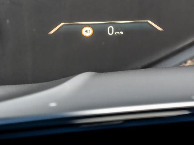 BMW 320 320i M-Sport Sedan xDrive