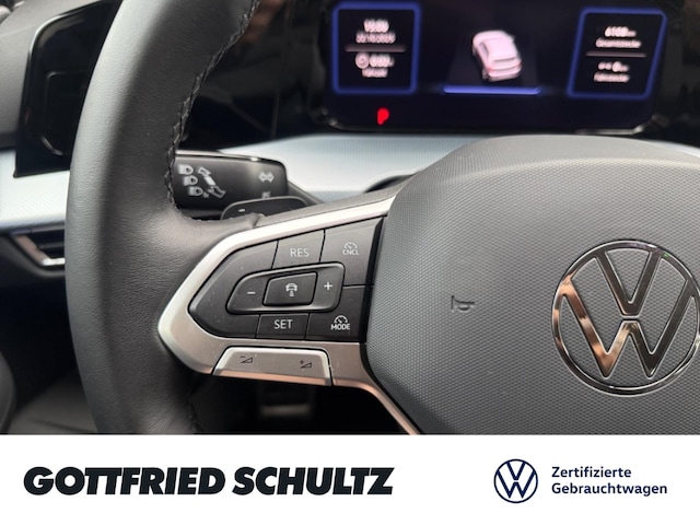 Volkswagen Golf 1.5 eTSI DSG