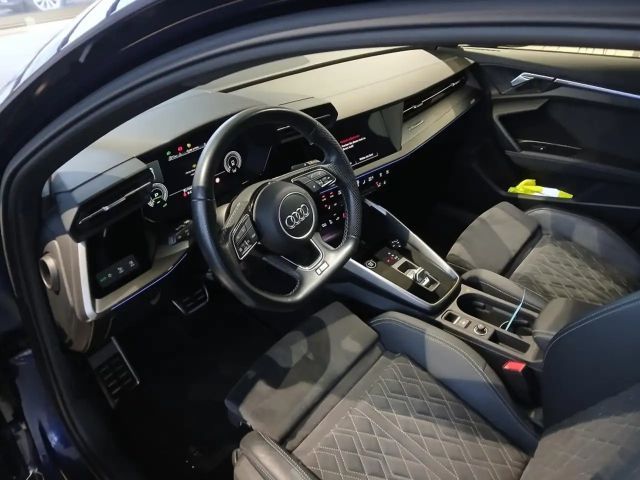 Audi A3 Hybride S-Line Sedan