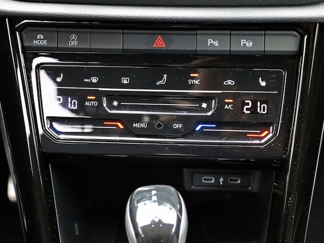 Volkswagen T-Roc 1.5 TSI DSG IQ.Drive R-Line