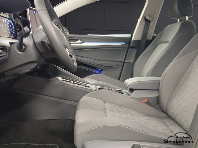 Volkswagen Golf 1.5 eTSI DSG Life Variant