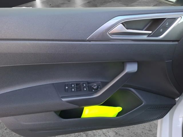 Volkswagen Polo Style