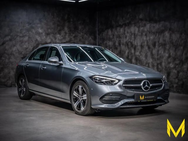 Mercedes-Benz C 200 AVANTGARDE Sedan