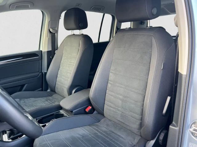 Volkswagen Touran DSG Highline R-Line