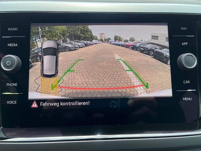 Volkswagen Polo 1.0 TSI DSG R-Line