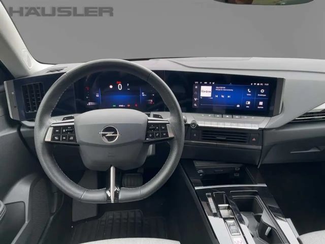 Opel Astra Business Elegance