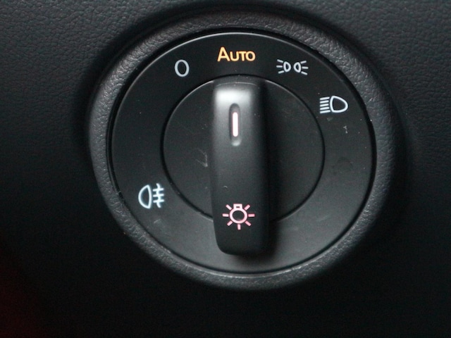 Volkswagen up! up! 1,0 +KAM+PDC+GRA+KLIMAAUTOMATIK