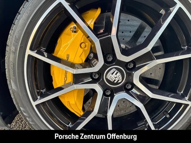 Porsche Taycan Turbo