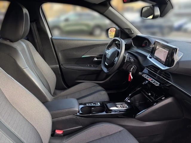 Peugeot 2008 Allure Pack EAT8