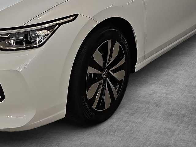 Volkswagen Golf 1.5 eTSI DSG Golf VIII Variant