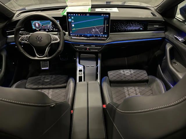 Volkswagen Passat 4Motion R-Line Variant