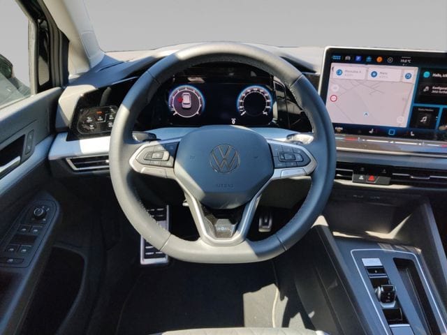 Volkswagen Golf 1.5 eTSI Golf VIII