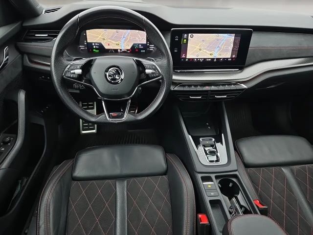 Skoda Octavia Combi RS iV