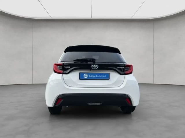 Toyota Yaris Hybride Team D VVT-i