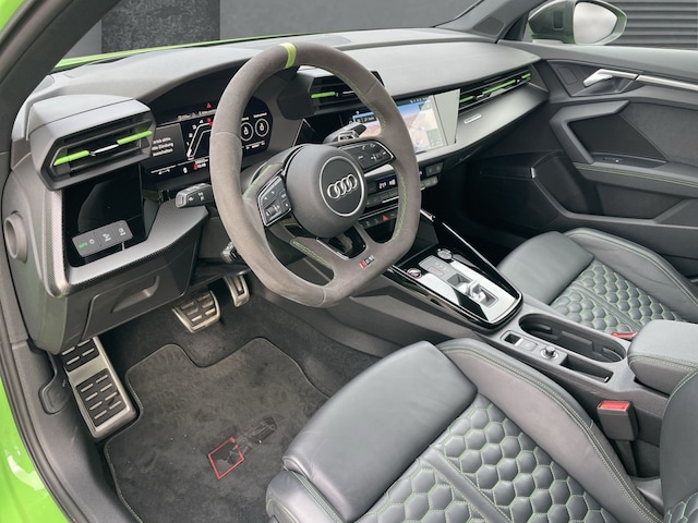 Audi RS3 Quattro S-Tronic Sedan