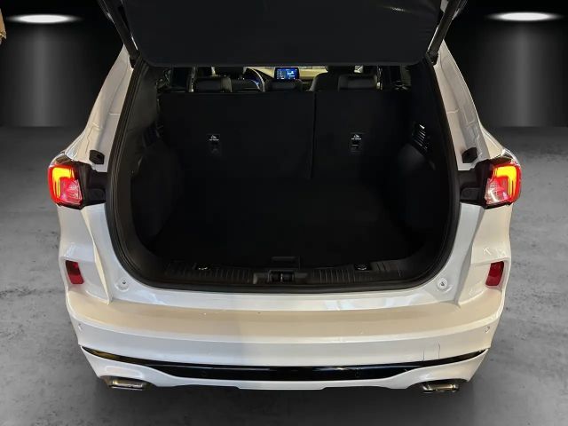 Ford Kuga Plug in Hybrid ST Line X