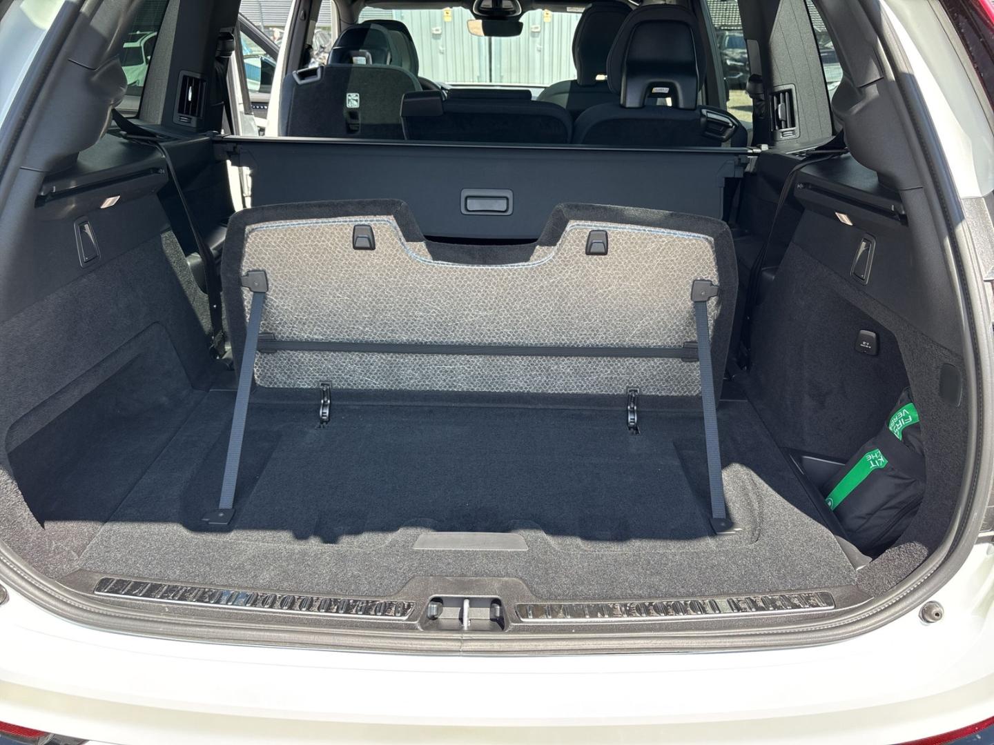 Volvo XC90 AWD Dark Plus Recharge T8