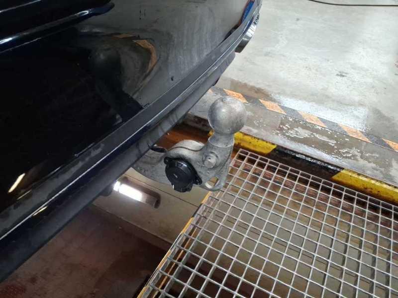 Mercedes-Benz C 200 AMG Line Sedan