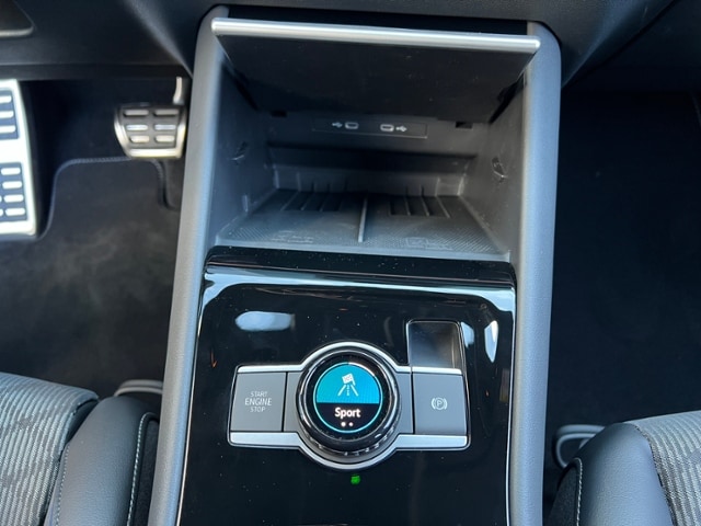 Volkswagen Tiguan 1.5 eTSI DSG IQ.Drive