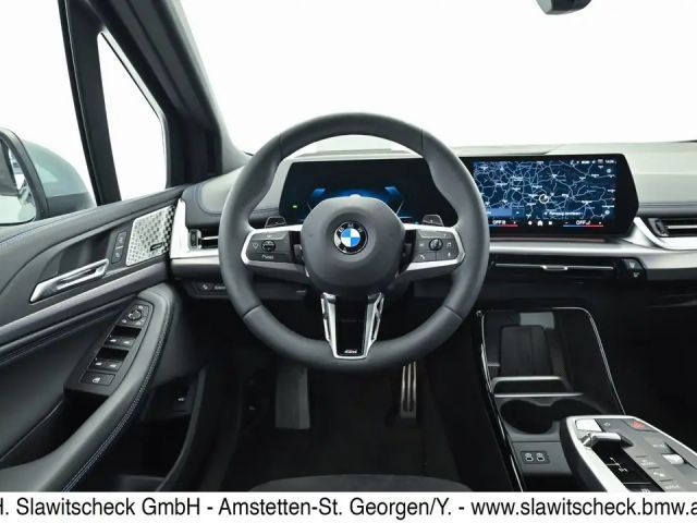 BMW 218 218d Active Tourer Sedan