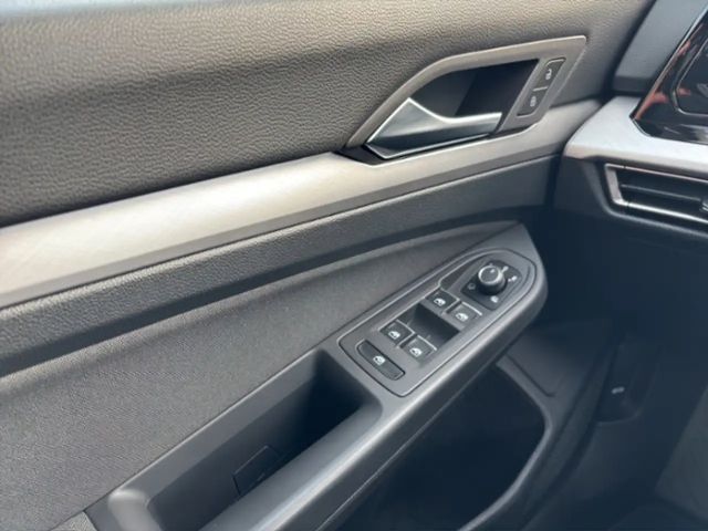 Volkswagen Golf 2.0 TDI Golf VIII Life Variant