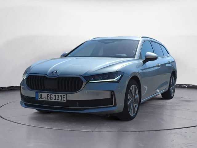 Skoda Superb Combi Selection iV