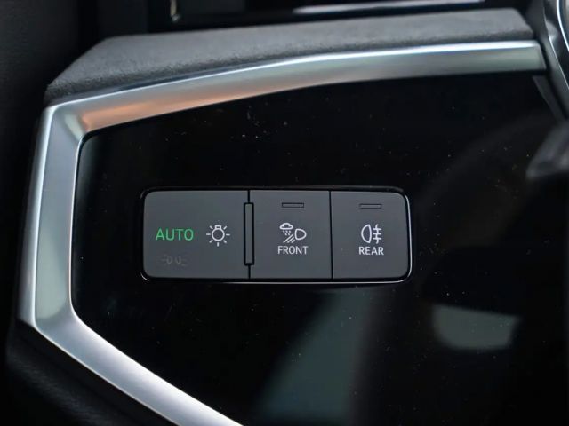 Audi Q3 35 TFSI Business S-Line Sportback