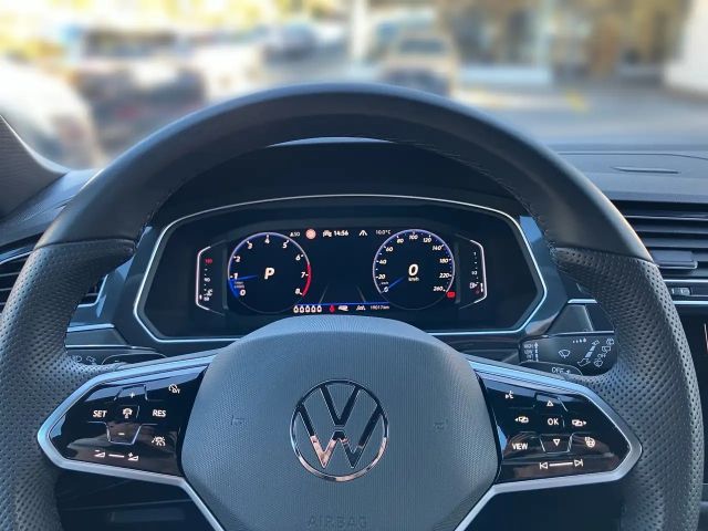 Volkswagen Tiguan 4Motion Allspace R-Line