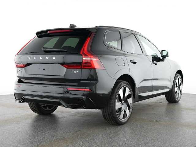 Volvo XC60 AWD Dark Plus Recharge
