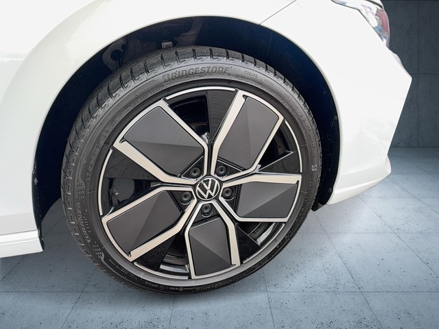 Volkswagen Golf DSG Golf VIII Style e-Golf