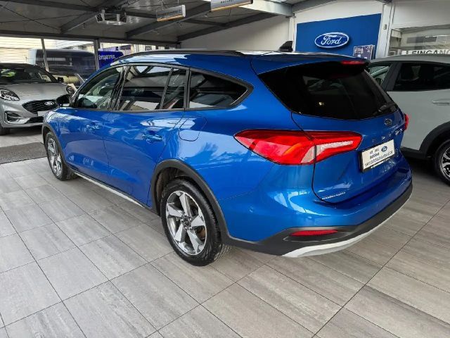 Ford Focus Active EcoBoost