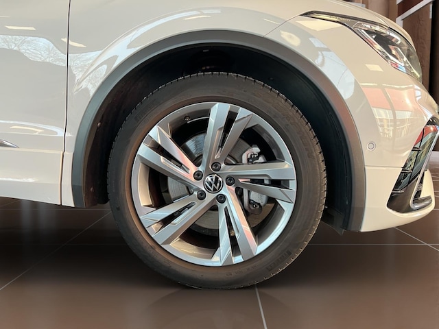 Volkswagen Tiguan Tiguan 1.4   R-L  P 110TSI D6F