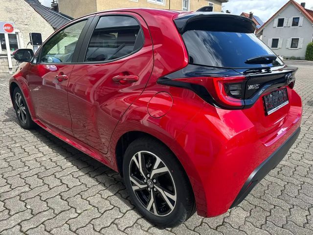 Toyota Yaris Active Hatchback Hybride