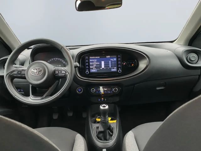 Toyota Aygo X Hatchback Play X-play