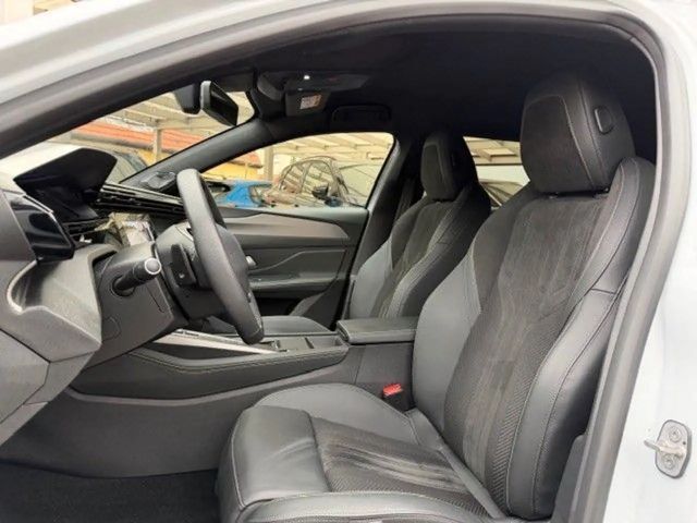 Peugeot 408 130 EAT8 GT-Line PureTech