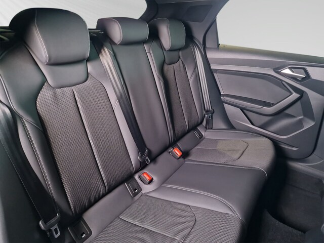 Audi A1 30 TFSI Allstreet S-Tronic