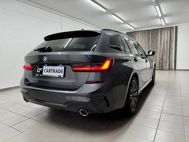 BMW 330 330e M-Sport Touring xDrive