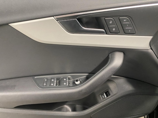 Audi A4 40 TDI Avant S-Tronic