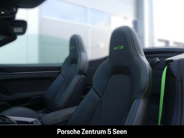 Porsche 992 Cabrio Carrera GTS