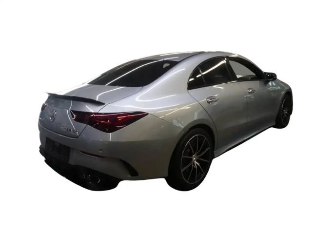 Mercedes-Benz CLA 35 AMG 4MATIC AMG Line Coupé