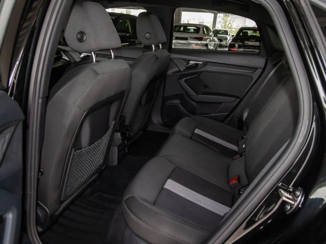 Audi A3 35 TDI Sedan