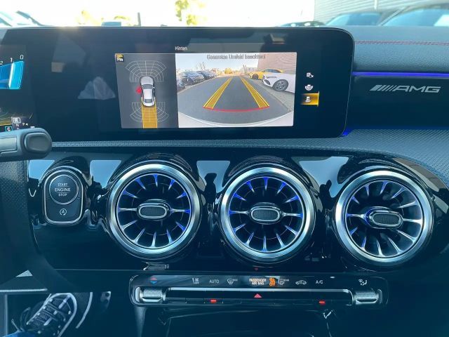 Mercedes-Benz CLA 35 AMG AMG Line Coupé