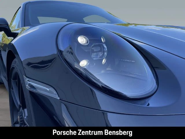 Porsche 992 Carrera Coupé GTS